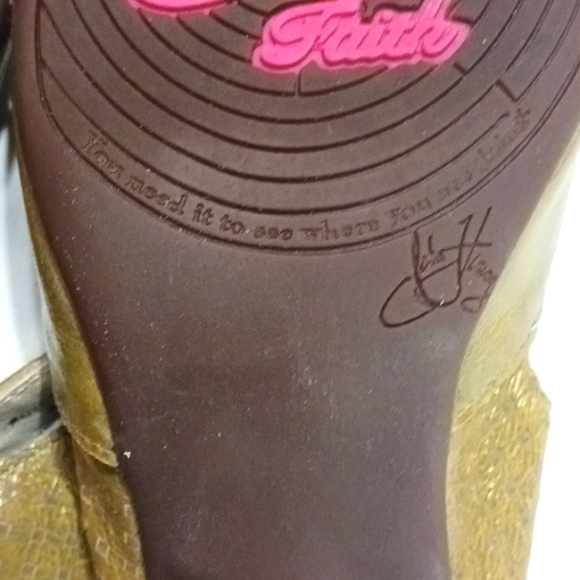 John Fluevog Gold and Black Women's Shoes - Picture 12 of 15